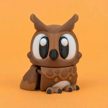 Olmo el Búho Sabio figura articulada sostenible | Wompy Pals